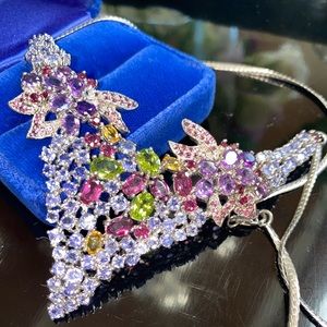 Gorgeous Gemstone Necklace